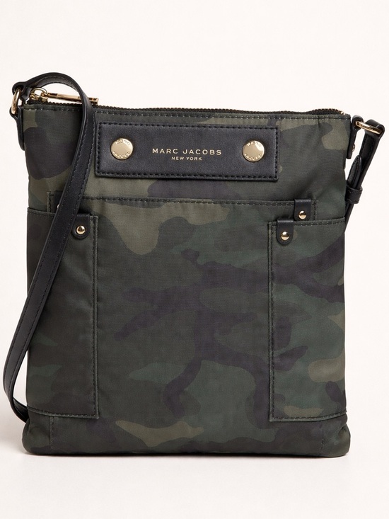 Marc Jacobs Handbags - Marc Jacobs Preppy Nylon Swing Pack Camo Crossbody